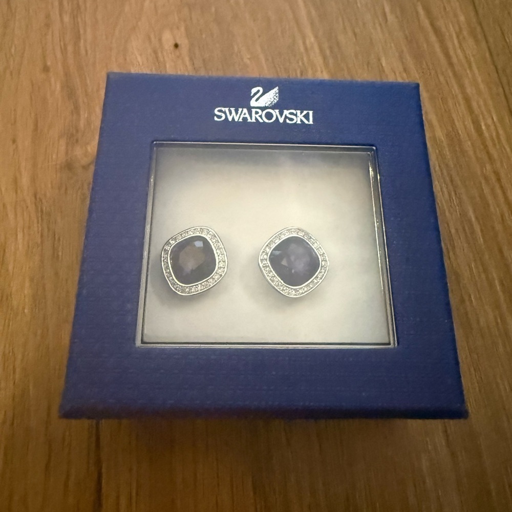 swarovski Women’s Deep Blue Crystal Earrings Studs New